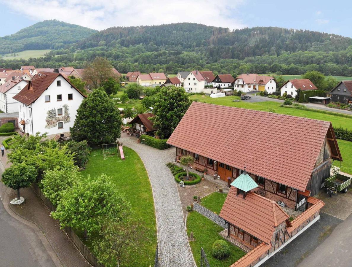 Landhotel Zur Pferdetraenke Schleid Exterior foto